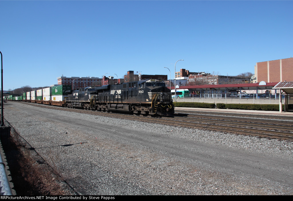 NS 8043 and 4210 lead train 258 east
